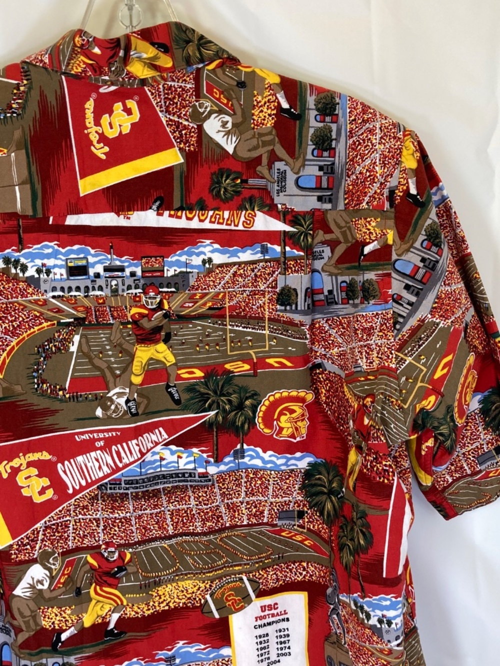 Reyn Spooner Team Trojan USC Trojans Button Down Shirt Red Stadium Images Sz XS - Picture 11 of 13
